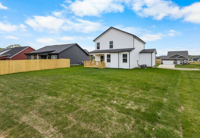 1013 Cherry Acres Dr, Clarksville, TN 37042