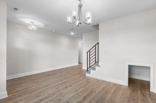 1013 Cherry Acres Dr, Clarksville, TN 37042