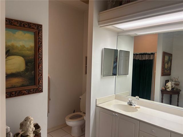 585 W Pointe Court SW, Vero Beach, FL 32962