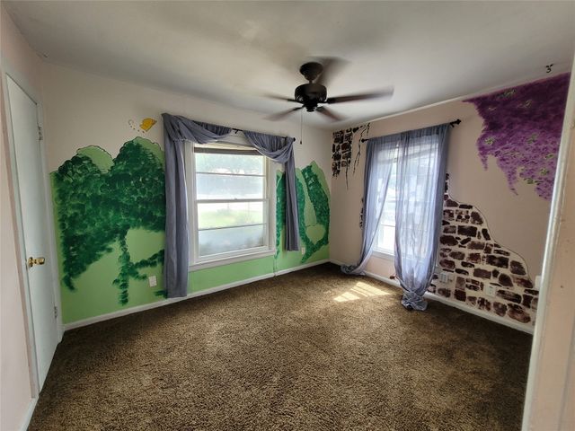 6017 Yeary Street, Lake Worth, TX 76135