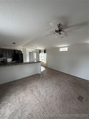 1489 Forest Lane, Durant, OK 74701