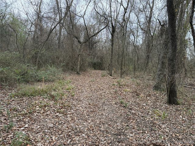 1489 Forest Lane, Durant, OK 74701