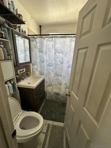 4433 F St, San Diego, CA 92102