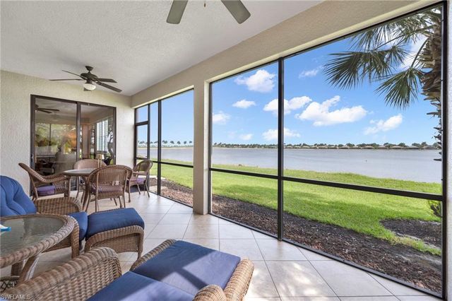 10626 Smokehouse Bay DR 102, Naples, FL 34120