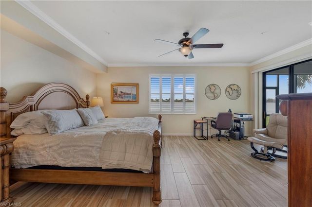 10626 Smokehouse Bay DR 102, Naples, FL 34120
