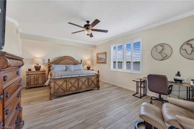 10626 Smokehouse Bay DR 102, Naples, FL 34120