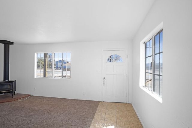 7070 Grand Avenue, Yucca Valley, CA 92284