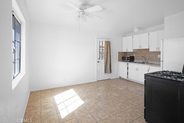 7070 Grand Avenue, Yucca Valley, CA 92284