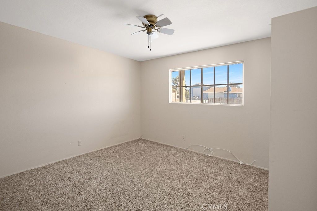 Image 11 of property listing at 7070 Grand, Yucca Valley, CA 92284