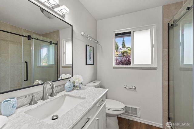 1133 Emerald Hills Drive, Edmonds, WA 98020