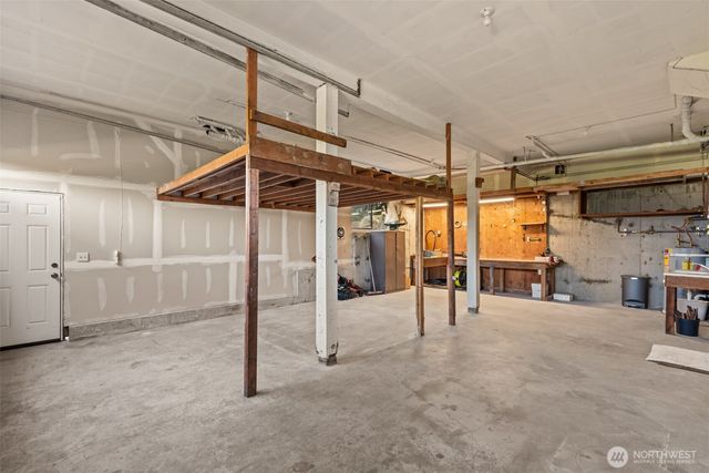 1133 Emerald Hills Drive, Edmonds, WA 98020