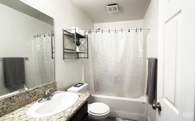 1108 Guadalupe Avenue, Bakersfield, CA 93307