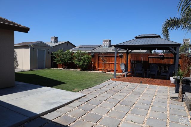 1108 Guadalupe Avenue, Bakersfield, CA 93307