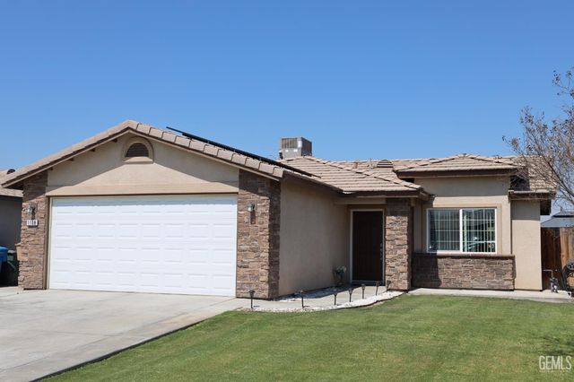 1108 Guadalupe Avenue, Bakersfield, CA 93307