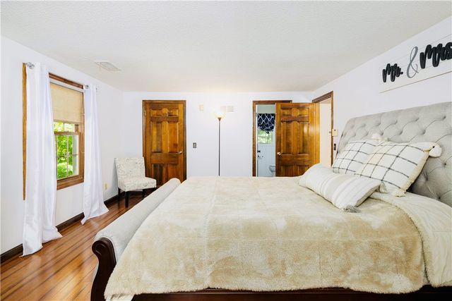 8 Winterberry Drive, Coventry, RI 02816