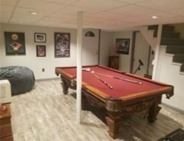 8 Winterberry Drive, Coventry, RI 02816