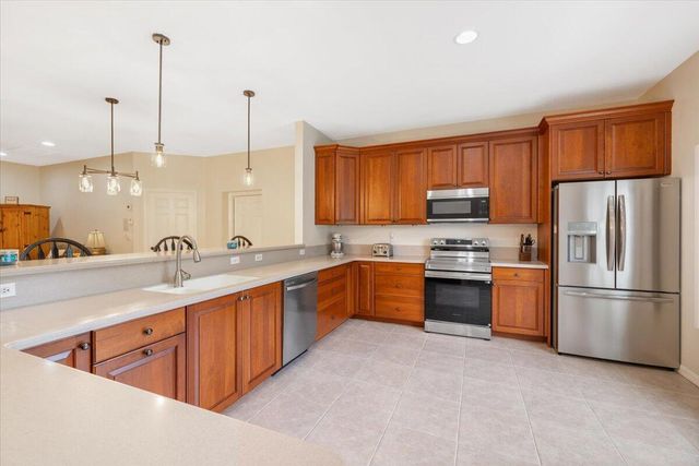 1410 4th Court, Vero Beach, FL 32960