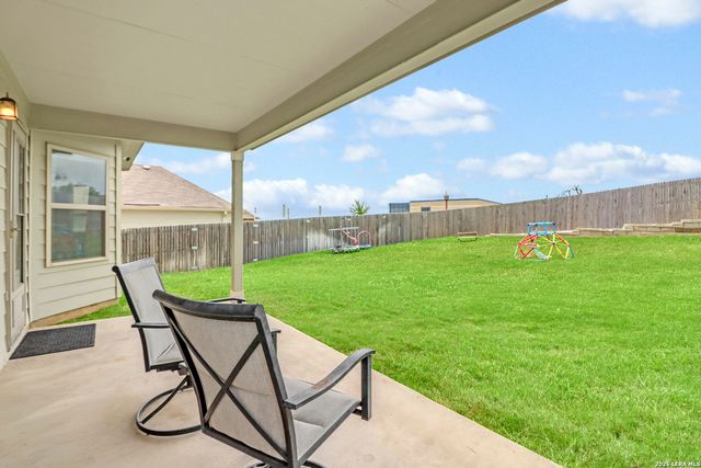 9106 Tennant Ln, Converse, TX 78109