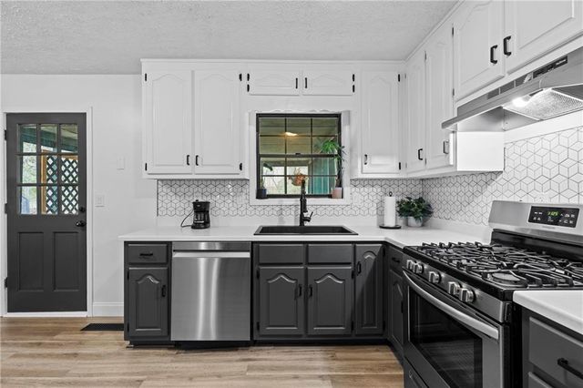 6741 Fairway Ridge Drive, Douglasville, GA 30134