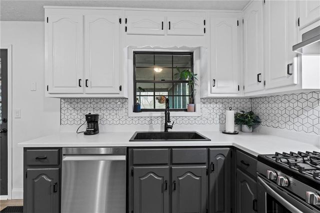 6741 Fairway Ridge Drive, Douglasville, GA 30134