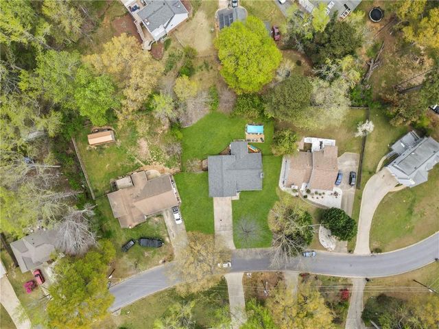 6741 Fairway Ridge Drive, Douglasville, GA 30134