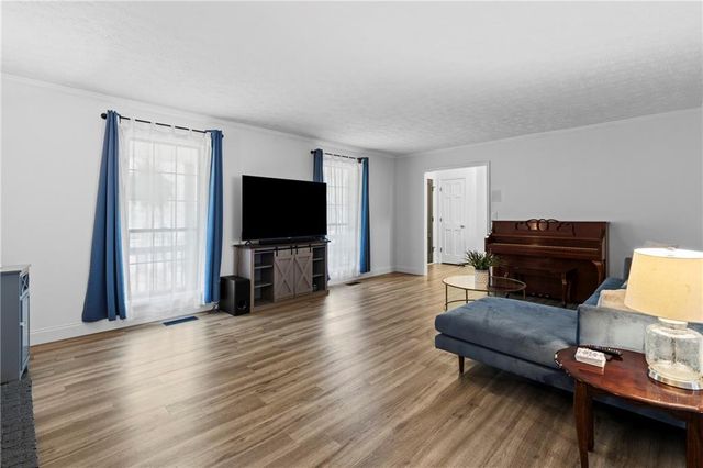 6741 Fairway Ridge Drive, Douglasville, GA 30134