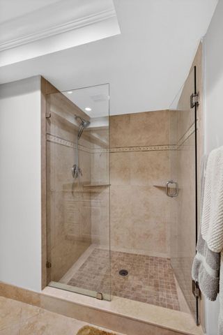 112 Brackenwood Road, Palm Beach Gardens, FL 33418