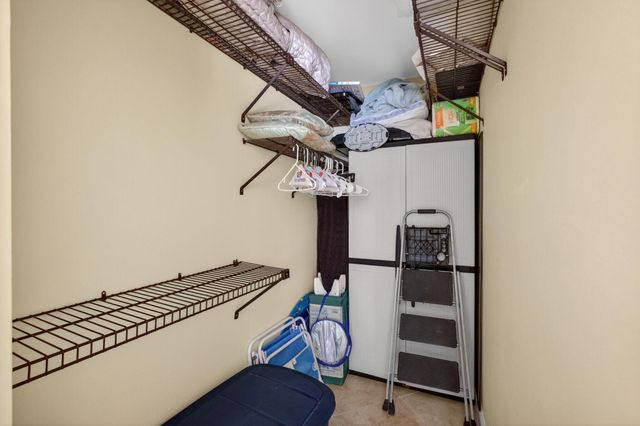 112 Brackenwood Road, Palm Beach Gardens, FL 33418