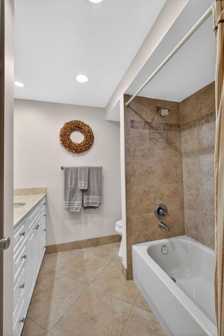 112 Brackenwood Road, Palm Beach Gardens, FL 33418