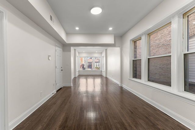 7532 S Champlain Avenue 1ST, Chicago, IL 60619