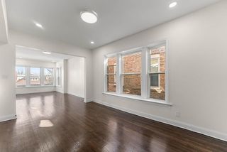 7532 S Champlain Avenue 1ST, Chicago, IL 60619