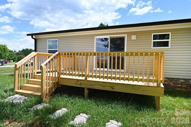 115 Stonydell Drive, Stony Point, NC 28678