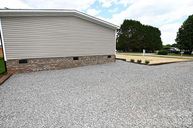 115 Stonydell Drive, Stony Point, NC 28678