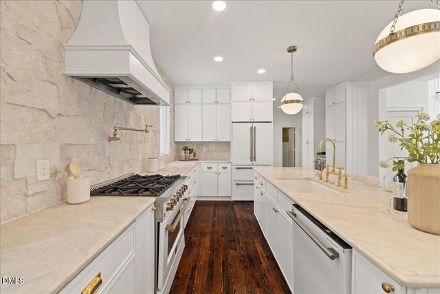 419 Eagle Point Road, Pittsboro, NC 27312