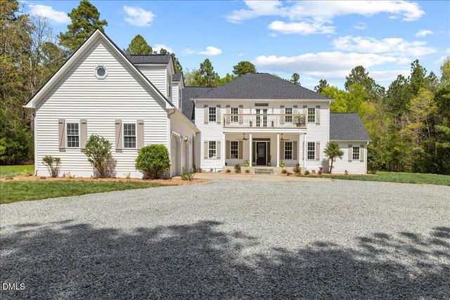 419 Eagle Point Road, Pittsboro, NC 27312