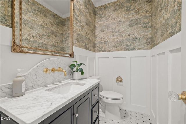 419 Eagle Point Road, Pittsboro, NC 27312