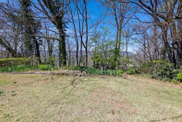 179 S Mission Ridge Drive, Rossville, GA 30741