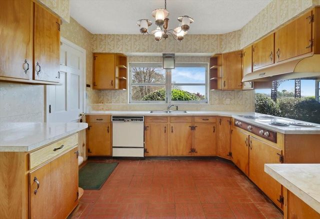 179 S Mission Ridge Drive, Rossville, GA 30741