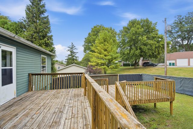 7325 Taney Place, Merrillville, IN 46410