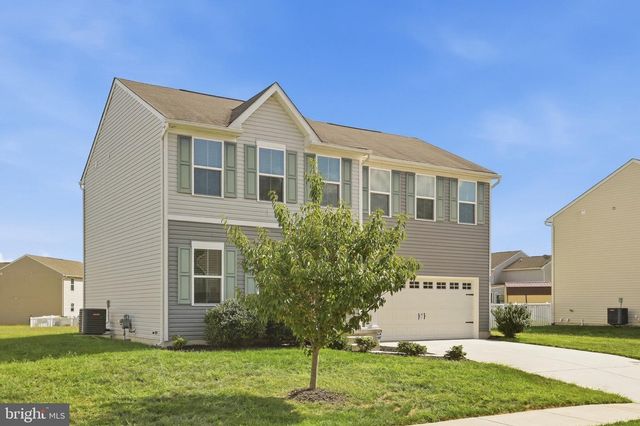 351 BLUECOAT ST, Dover, DE 19901