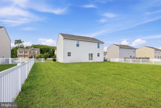 351 BLUECOAT ST, Dover, DE 19901