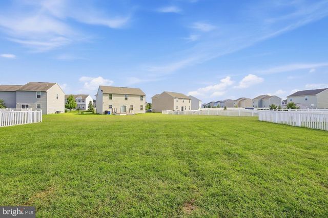 351 BLUECOAT ST, Dover, DE 19901