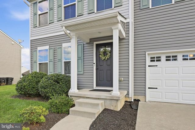 351 BLUECOAT ST, Dover, DE 19901