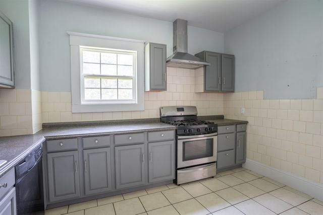 1315 Menor, Winfield, KS 67156