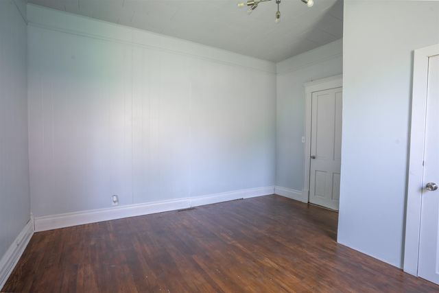 1315 Menor, Winfield, KS 67156