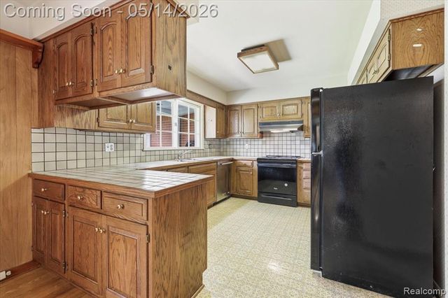 1509 Sodon Lake Drive, Bloomfield Hills, MI 48302