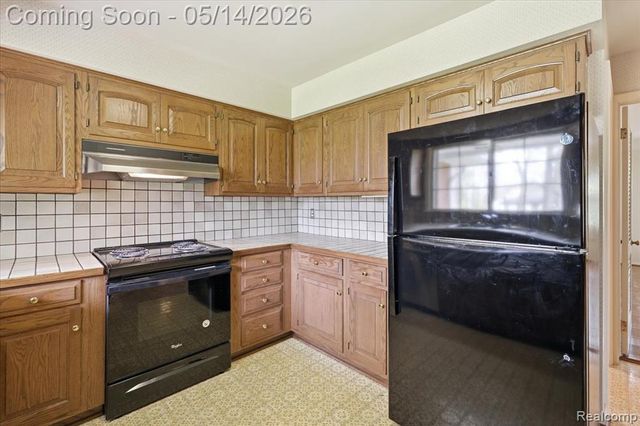 1509 Sodon Lake Drive, Bloomfield Hills, MI 48302
