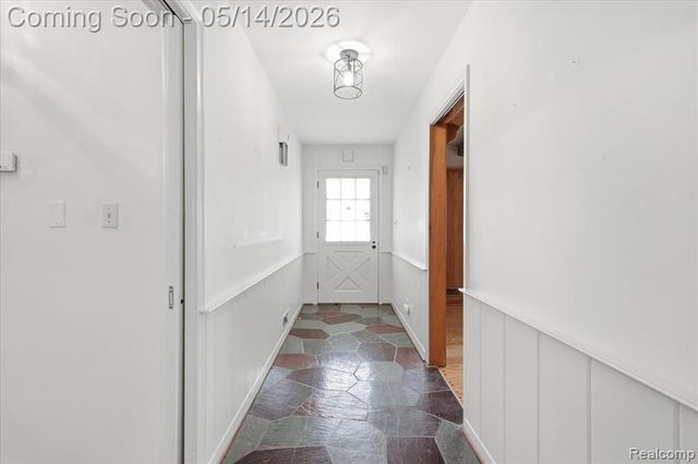 1509 Sodon Lake Drive, Bloomfield Hills, MI 48302