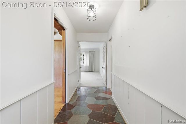 1509 Sodon Lake Drive, Bloomfield Hills, MI 48302