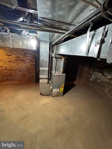 1729 N BOND ST, Baltimore, MD 21213